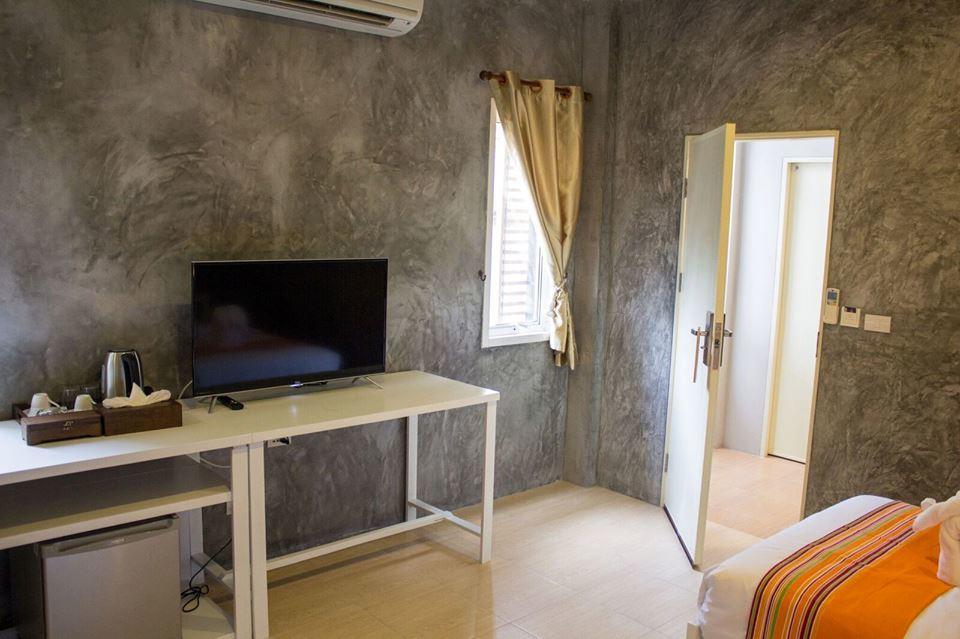 Ban'S Avenue Guesthouse Ko Tao Buitenkant foto