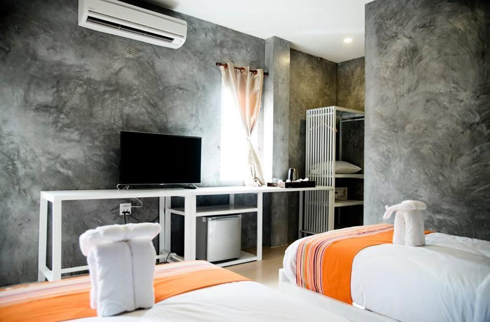 Ban'S Avenue Guesthouse Ko Tao Buitenkant foto